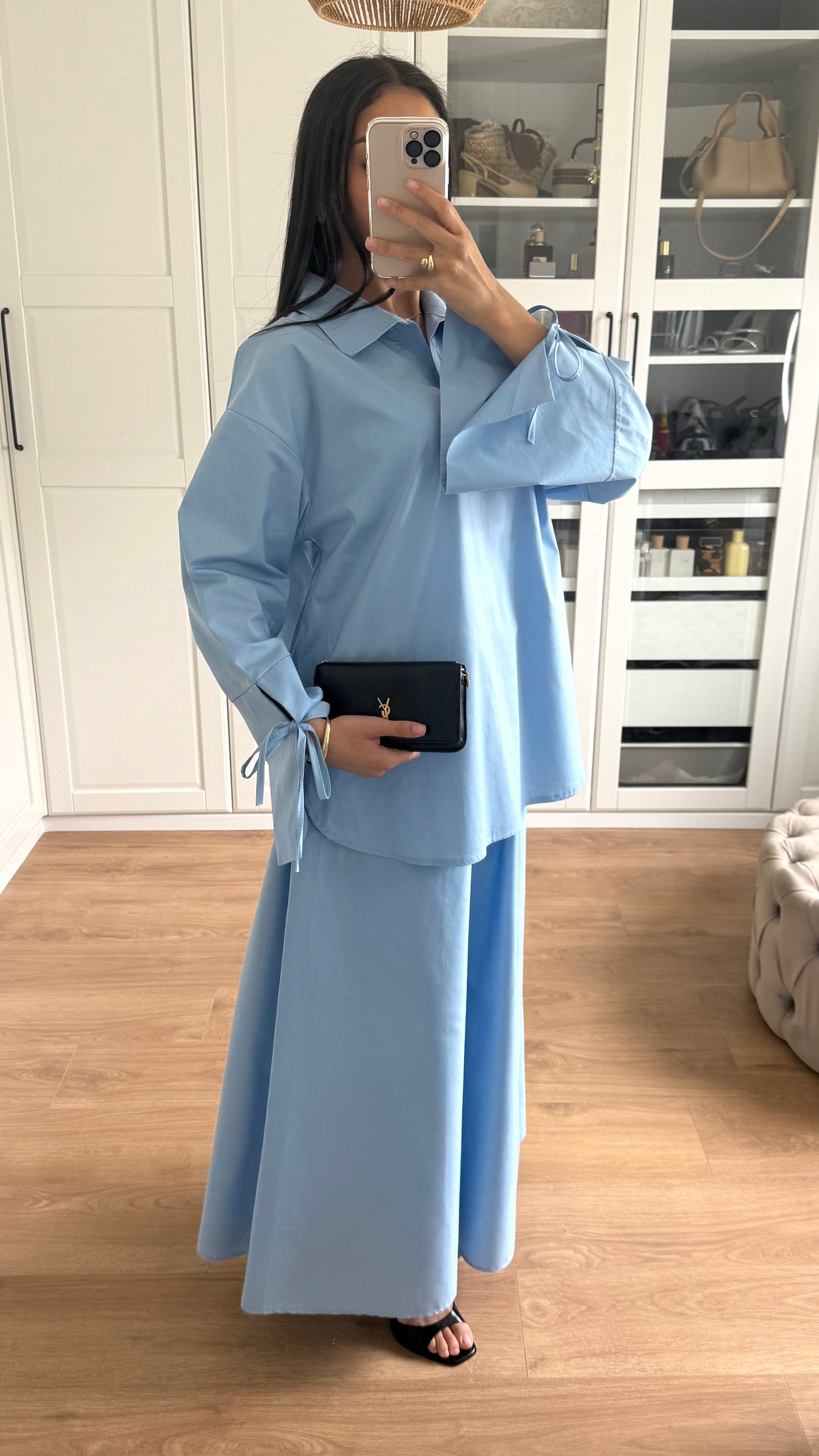 Ensemble Modeste Bleu – Chemise Noeud & Jupe Oversize SAÏRYS