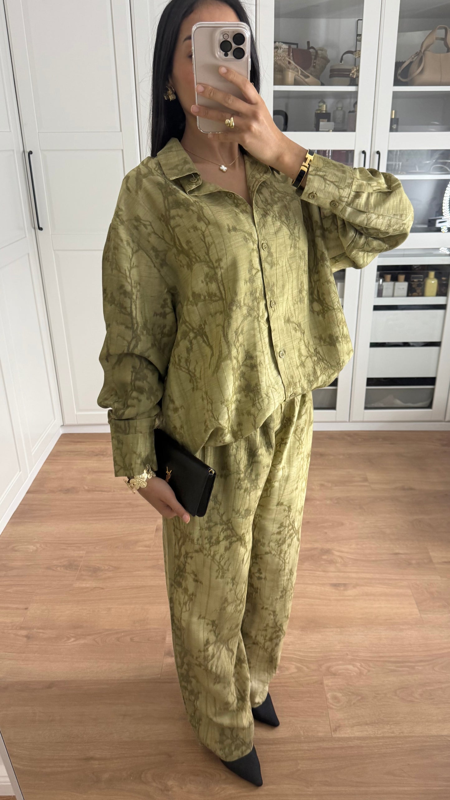 Ensemble Modeste Kaki – Chemise Brodée & Pantalon Large