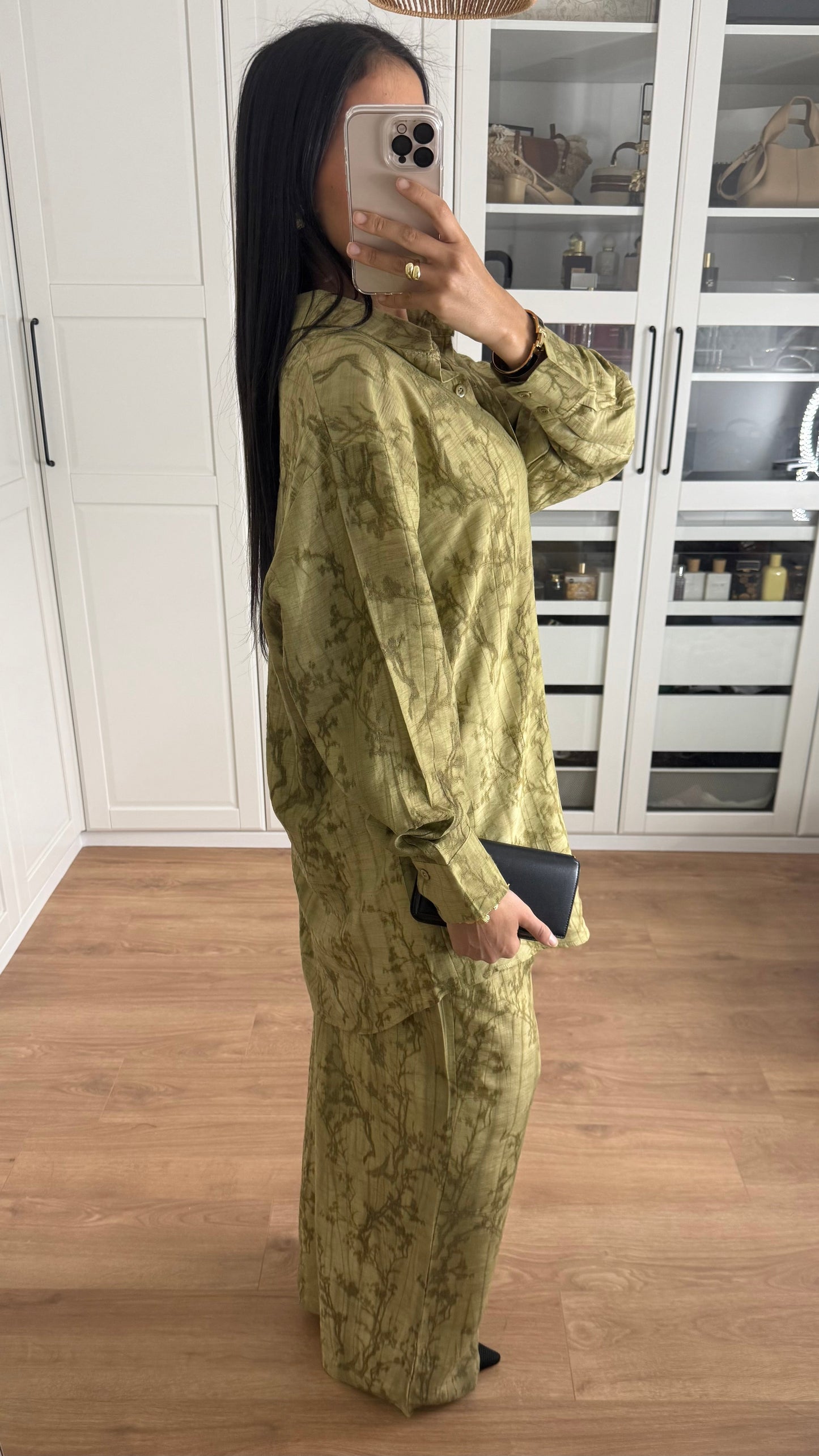 Ensemble Modeste Kaki – Chemise Brodée & Pantalon Large SAÏRYS