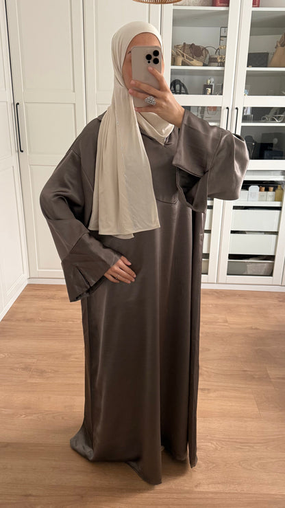 Abaya Satinée Taupe SAÏRYS