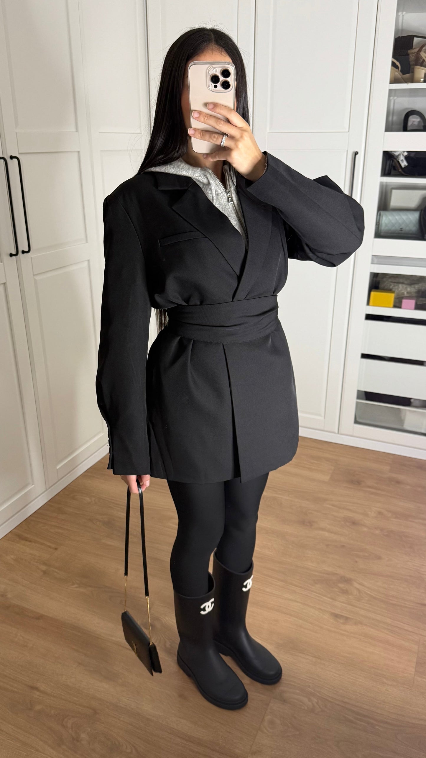 Blazer Oversize Noir Cintré à la Taille avec Ceinture SAÏRYS