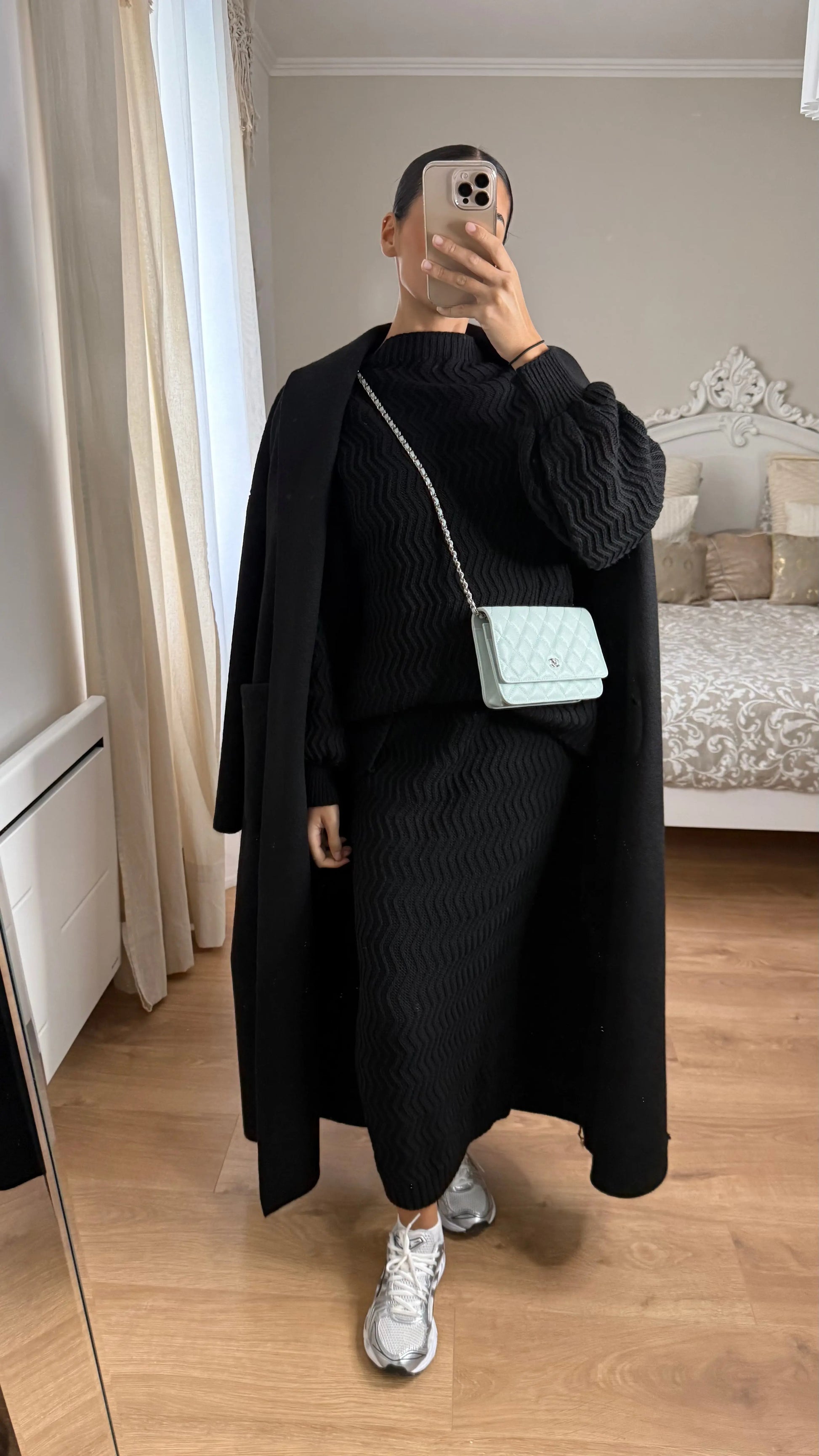 Ensemble pull + jupe Ynes [Noir] SAÏRYS