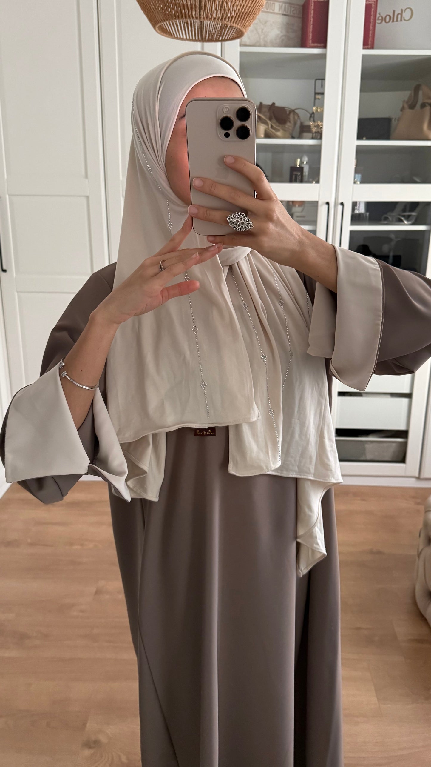 Abaya taupe manches revers beige SAÏRYS