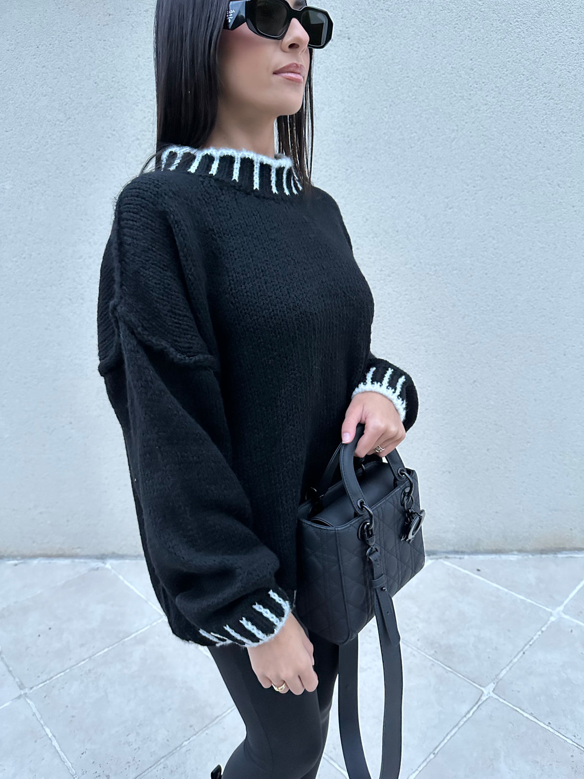 Pull épais brodé