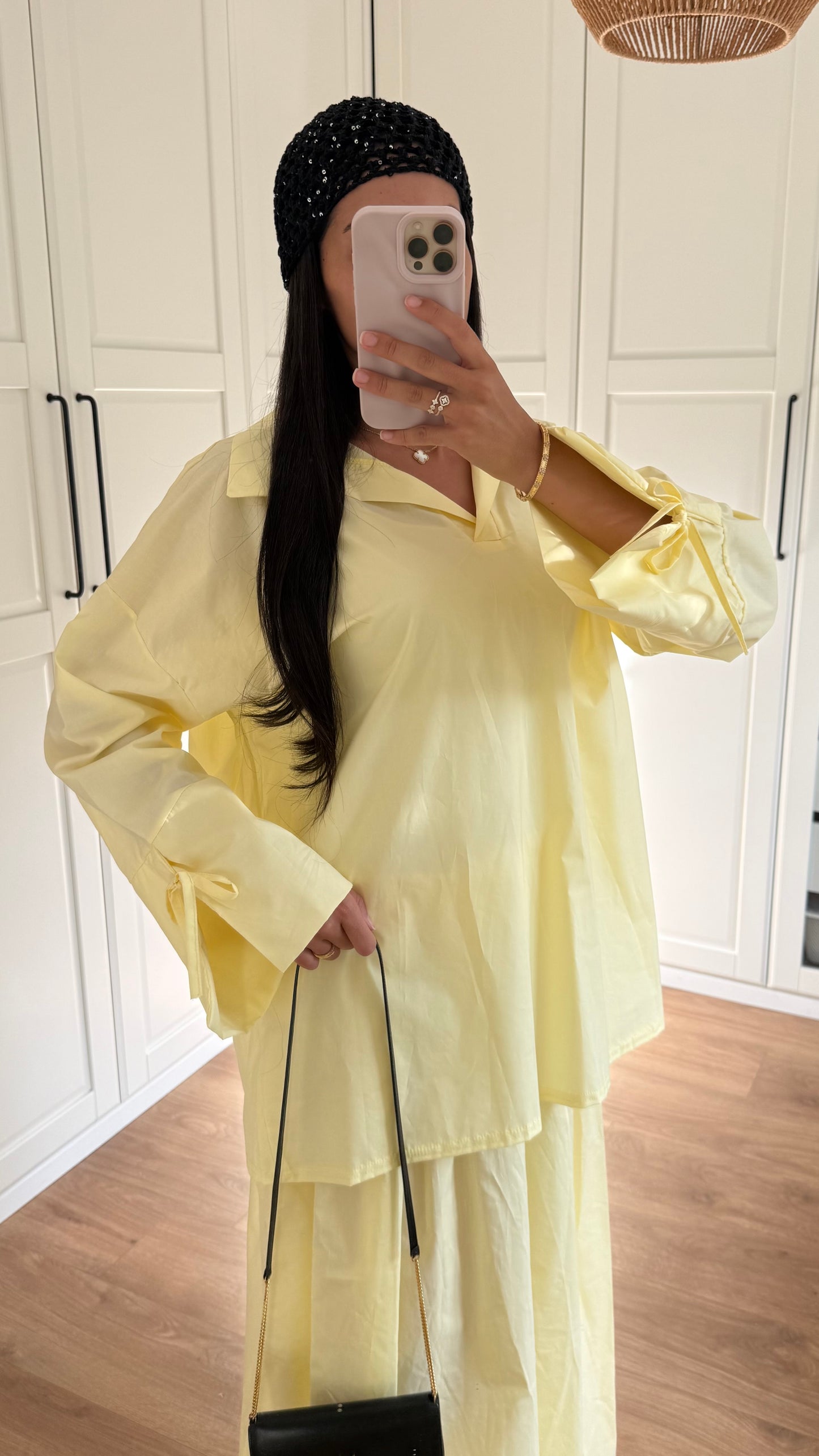 Ensemble Modeste Jaune – Chemise Noeud & Jupe Oversize
